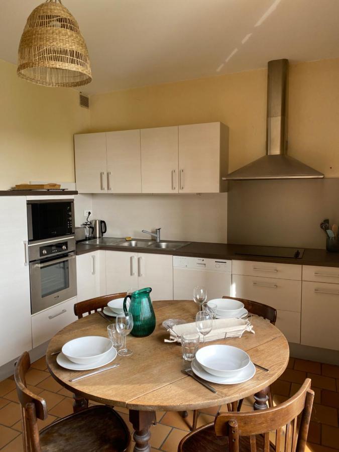 Appartement De Caractere A Ла Рок-Гажеак Екстериор снимка